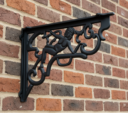 BR0026  44 x 34cm Heavy Duty Cast Iron Bracket
