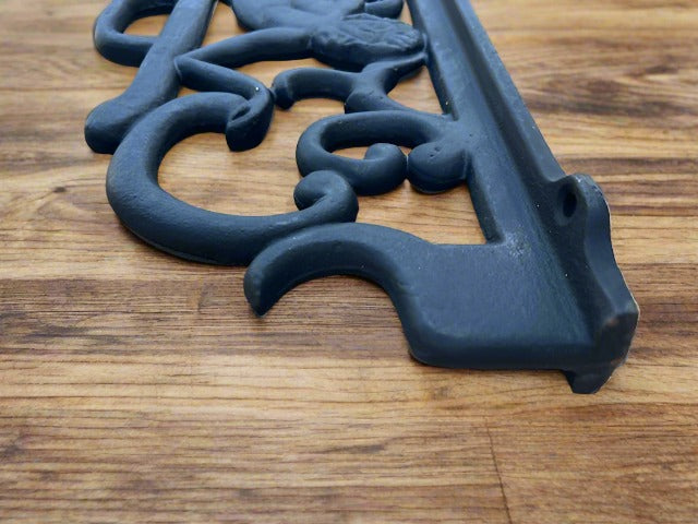 BR0026  44 x 34cm Heavy Duty Cast iron bracket